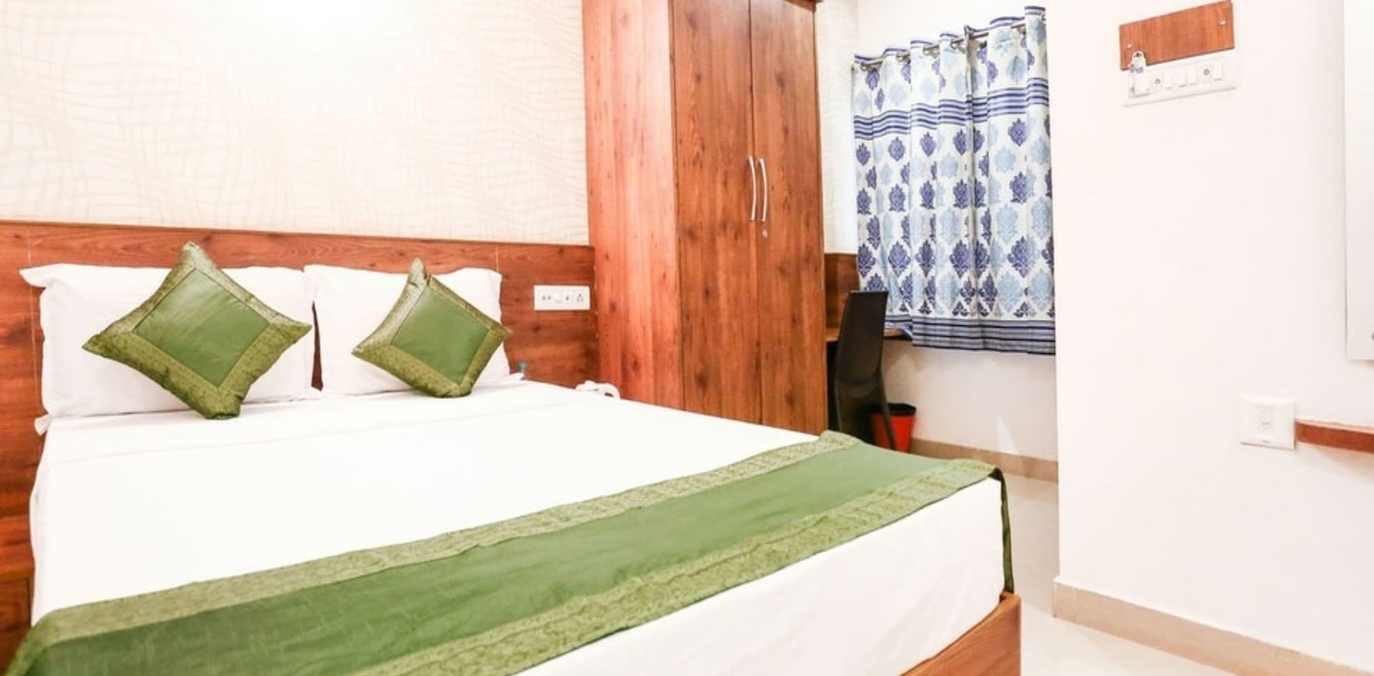 Oyo 14163 Comforts Inn Mangaluru Zewnętrze zdjęcie